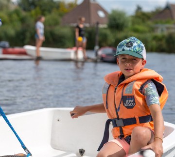 It Wiid - zeilen in optimist camping